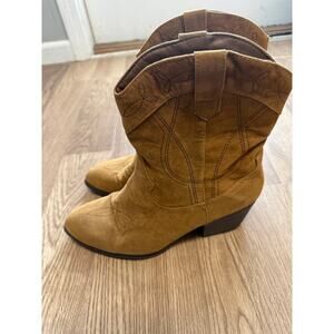 Flex West Suede Western Boots